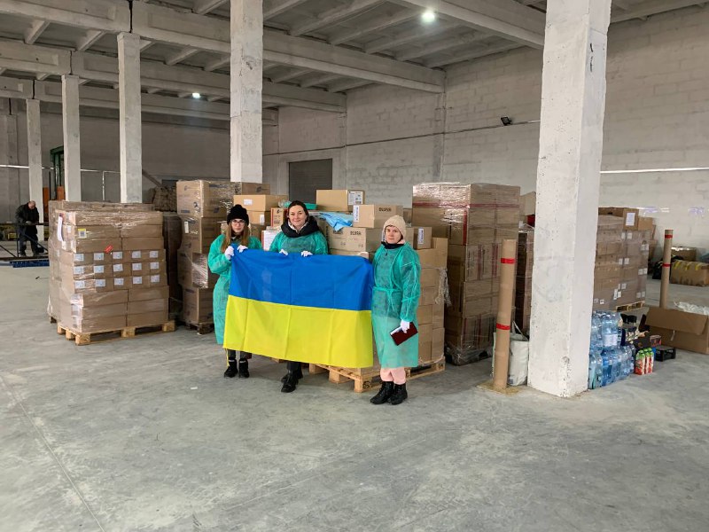 Хмельниччина відправила постраждалим від війни регіонам 180 тонн гуманітарної допомоги на сайті vsim.ua Хмельниччина відправила постраждалим від війни регіонам 180 тонн гуманітарної допомоги, фото №4 на сайті vsim.ua