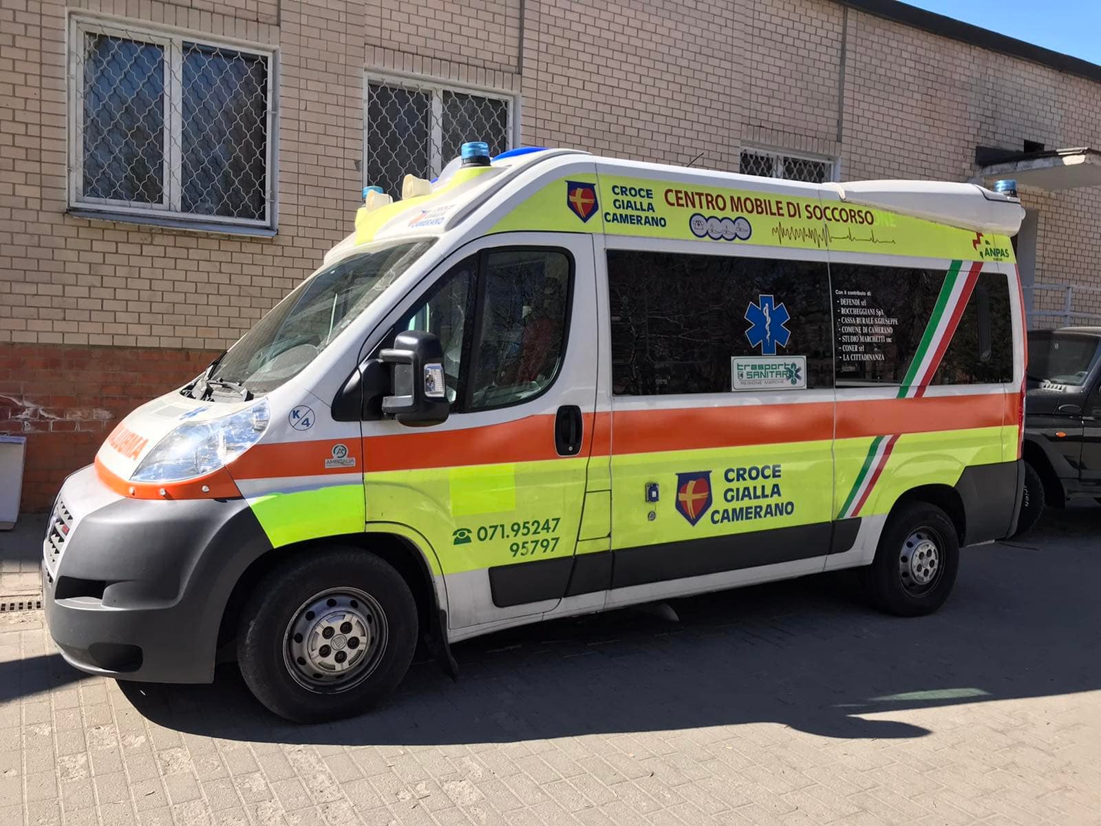 Хмельницькі волонтери закупили 30 автомобілів для військових на сайті vsim.ua Хмельницькі волонтери закупили 30 автомобілів для військових, фото №1 на сайті vsim.ua