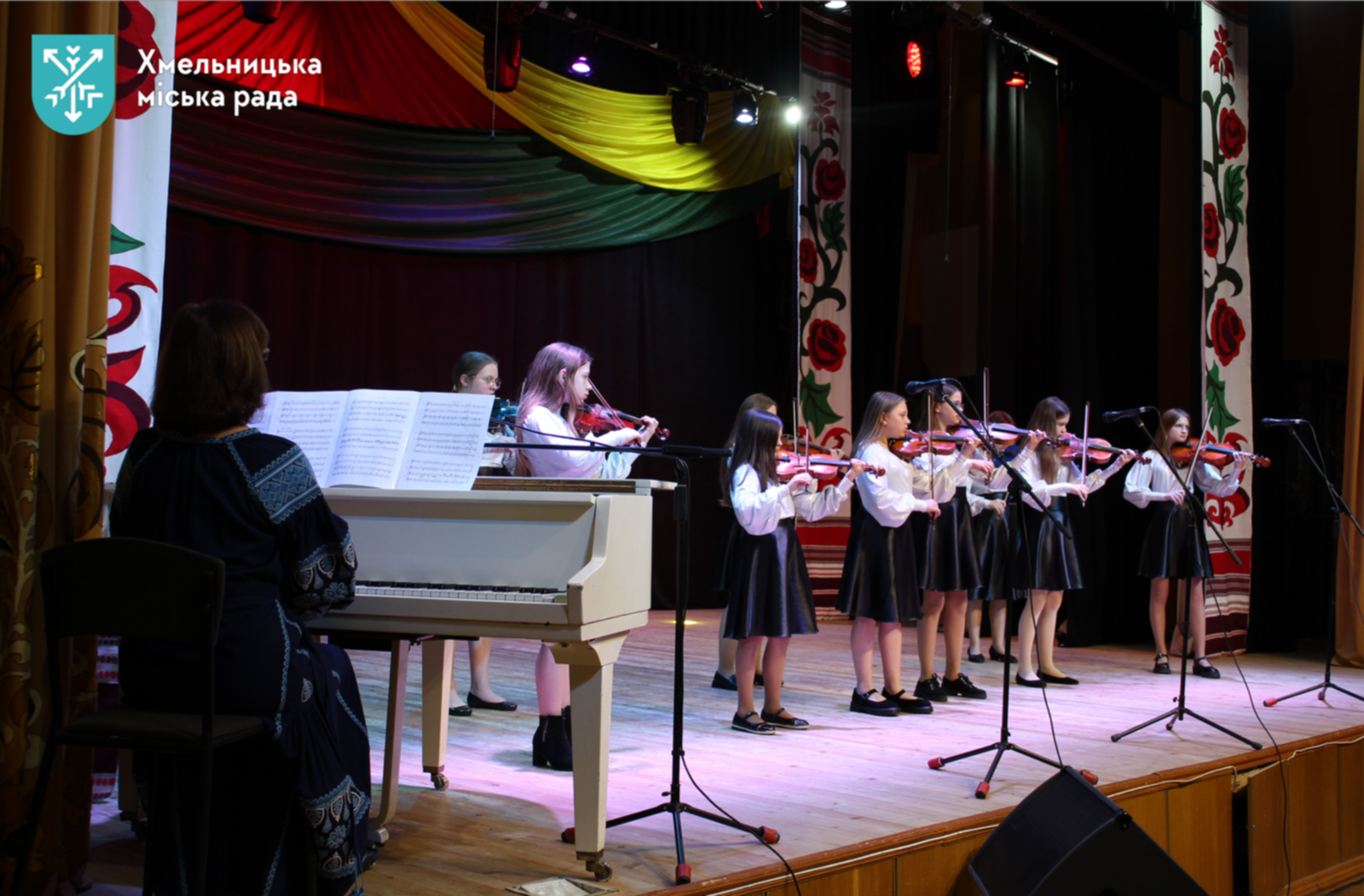 148 жінок з Хмельницької громади мають звання «Мати-героїня» на сайті vsim.ua 148 жінок з Хмельницької громади мають звання «Мати-героїня», фото №4 на сайті vsim.ua