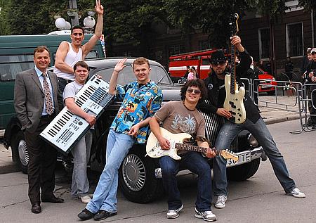 Тернопільський Gunz Bluez Band: "Дядьки з грішми нас не підтримують. Заробляємо на себе самі" (ЩЕ ФОТО), фото №1 на сайті 20minut.ua