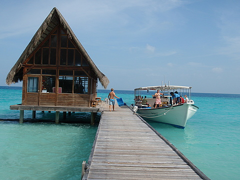 Мальдіви: тропічне царство посеред океану (ФОТО і ВІДЕО) на сайті 20minut.ua Мальдіви: тропічне царство посеред океану (ФОТО і ВІДЕО), фото №17 на сайті 20minut.ua